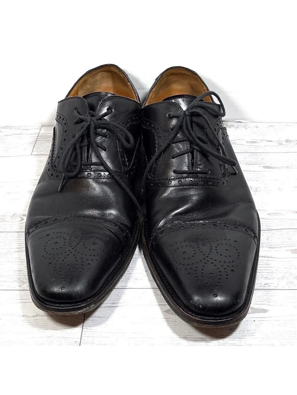 Magnanni #13975 Cap Toe Oxford Brogue Dress Shoes Black Men's Size 9.5 M US